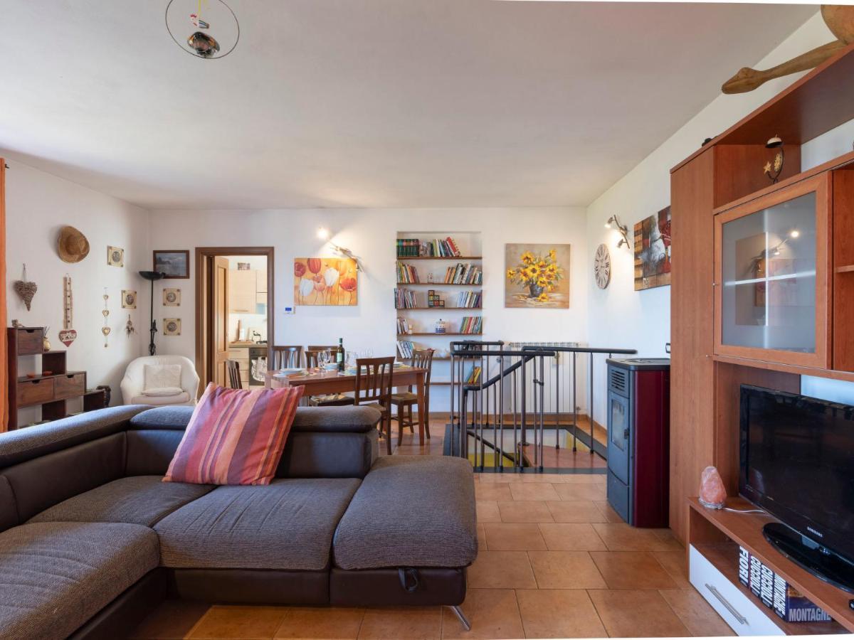 Holiday Home Lory House By Interhome Villa Viani Екстер'єр фото